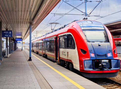 Masz uwagi do rozkładu jazdy pociągów? Wypełnij ankietę - grafika