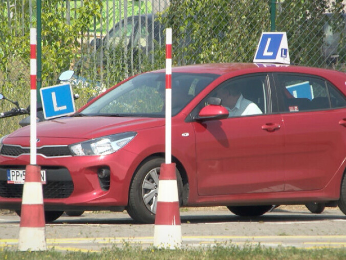 Rewolucja w egzaminach na prawo jazdy - grafika
