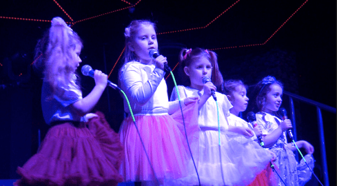 Pilskie Studio Talentów na scenie - grafika