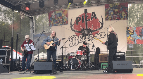 Piła poczuła Bluesa - grafika
