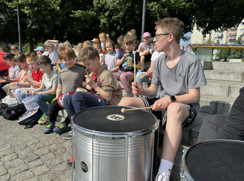 "Muzyczna swojemu miastu" - grafika