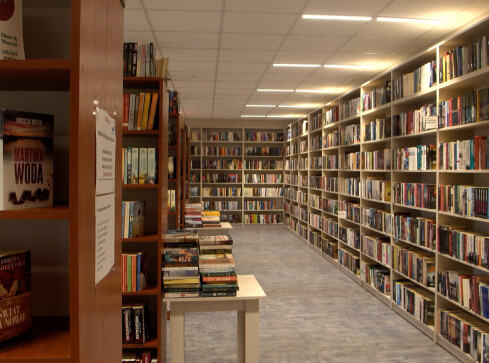 Biblioteka po remoncie - grafika