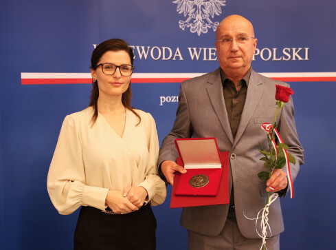 Ratownik medyczny z Piły wyróżniony - grafika