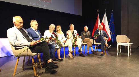 Siedmiu nowych Honorowych Obywateli ma Złotów - grafika