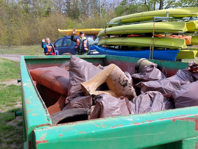 Dni Ziemi. Sprzątanie Gwdy i terenów nadbrzeżnych - grafika