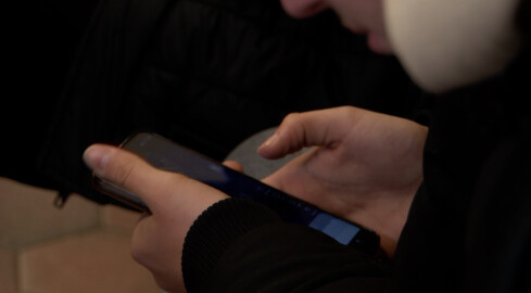 Coraz więcej dzieci uzależnionych - grafika