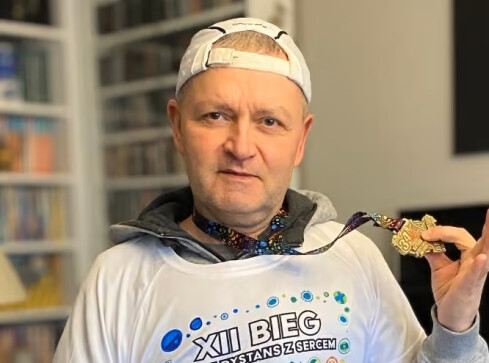 Znany wychowawca młodzieży, trener i nauczyciel potrzebuje pomocy - grafika