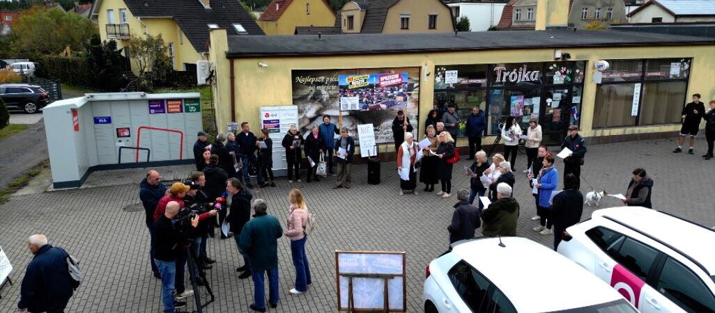 Mieszkańcy protestują. Masztu na osiedlu nie będzie?