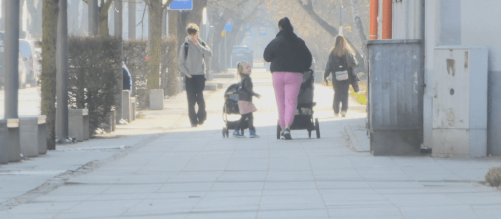 Rodzi się coraz mniej dzieci. Zapytaliśmy dlaczego?