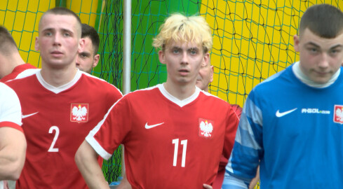 Rywalizują i walczą o trzeźwość - grafika