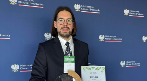 Nauczyciel z Piły Klimatycznym Człowiekiem Roku - grafika