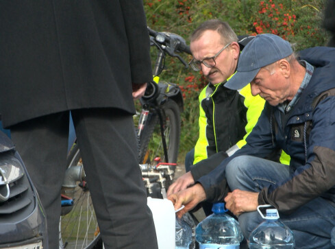 Dwadzieścia pięć tysięcy ludzi bez wody do picia i mycia - grafika