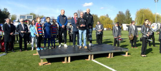 Przejdź do artykułu na Asta24.