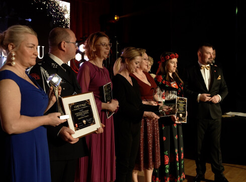 Diamenty rozdane - grafika