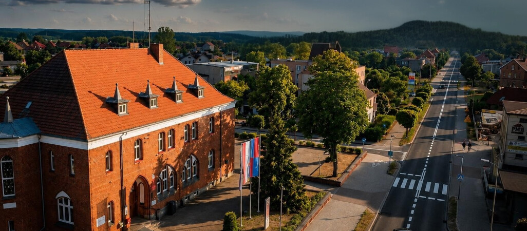 Alarm bombowy w urzędzie miejskim