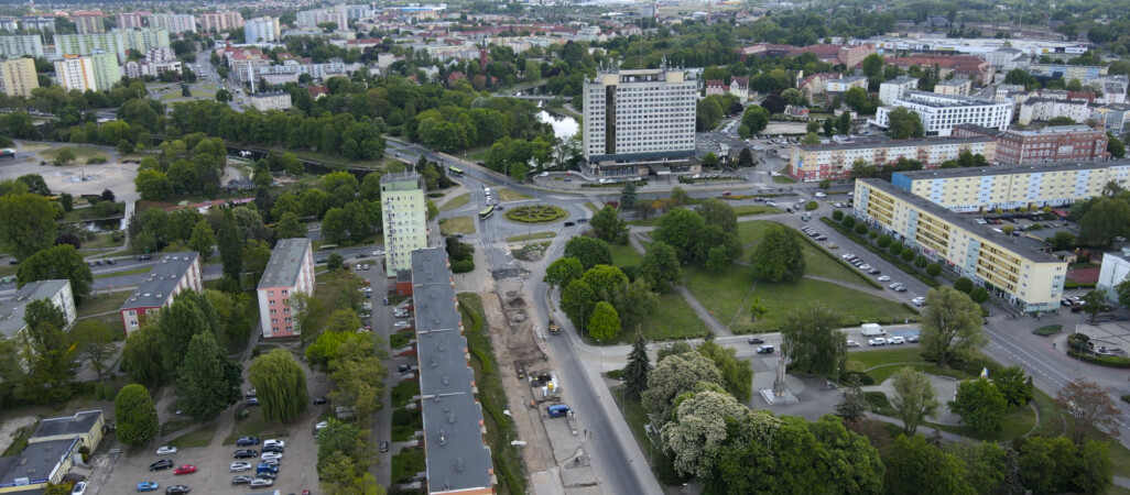 Remont al. Wojska Polskiego jeszcze się przedłuży
