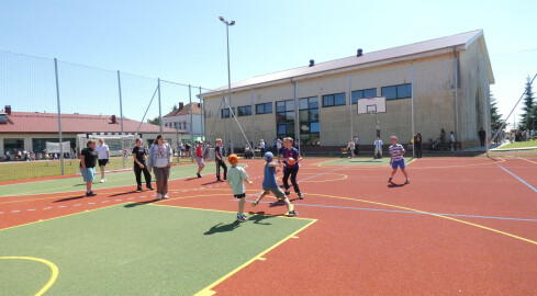 Ewakuacja szkoły i urzędu - grafika