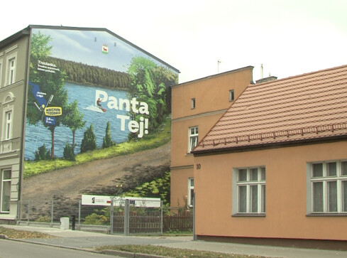 Graffiti na murach całkowicie legalnie - grafika