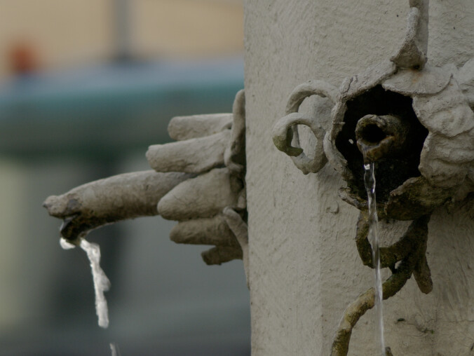 Nowy komunikat sanepidu. Można już pić wodę, ale po przegotowaniu - grafika