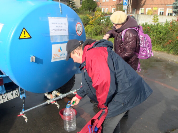 Jak długo mieszkańcy pozostaną bez wody? - grafika