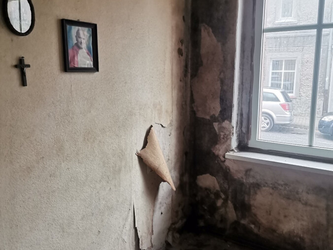 Coraz większy problem z mieszkaniami komunalnymi - grafika