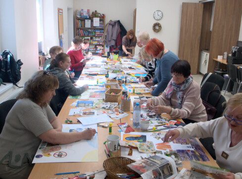 Wsparcie, które zmienia życie. Caritas w Wałczu pomaga wyjść z iz - grafika