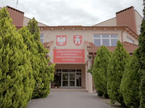 Stara szkoła będzie jak nowa, ale potrzeba jeszcze czasu - grafika