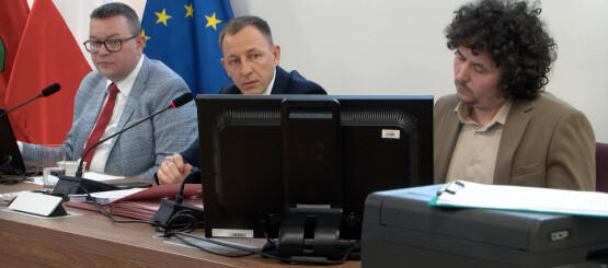 Przejdź do artykułu na Asta24.