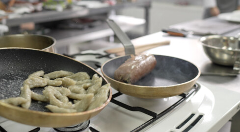 Ponad 10 tysięcy absolwentów Gastronomika miało powody do świętow - grafika