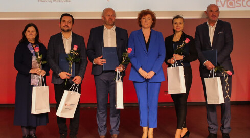 Podsumowanie konferencji nastawionej na przyszłość - grafika