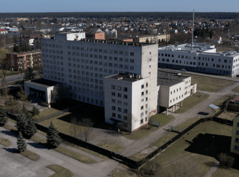 Ptaki wstrzymały rozbiórkę komendy - grafika