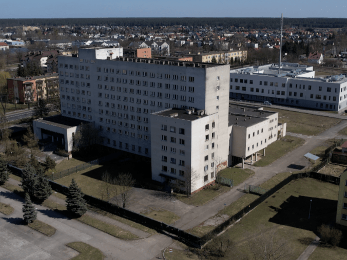 Ptaki wstrzymały rozbiórkę komendy - grafika