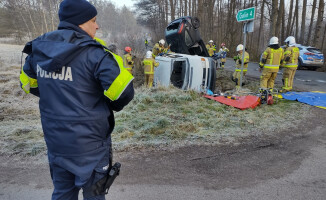 Policyjna obława za sprawcą wypadku - ćwiczenia mundurowych
