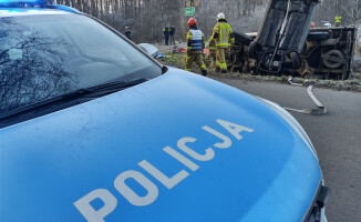 Policyjna obława za sprawcą wypadku - ćwiczenia mundurowych