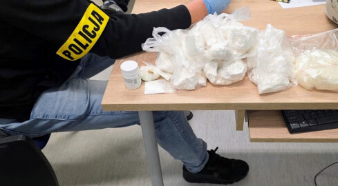 2 kg amfetaminy w torbie - grafika