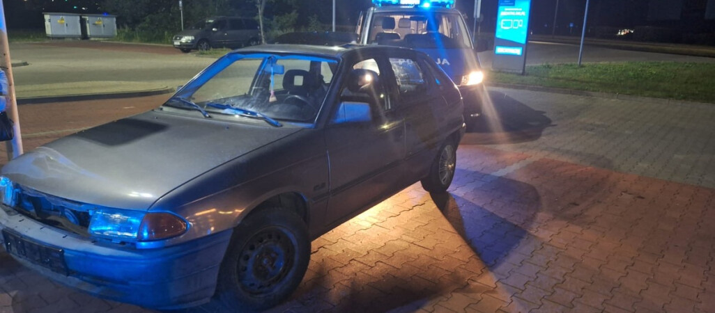 Kierowca opla miał ponad trzy promile i wiózł dziecko