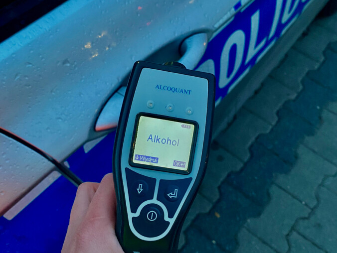 4 promile za kółkiem - grafika