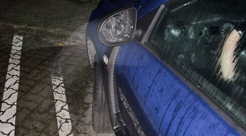 Kradł lusterka. Policja szuka poszkodowanych - grafika