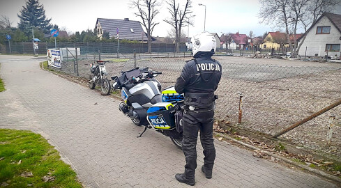 Policyjny pościg za motocyklistą. Miał ponad 2 kg amfetaminy - grafika