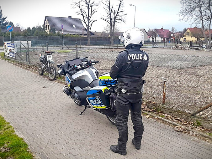 Policyjny pościg za motocyklistą. Miał ponad 2 kg amfetaminy - grafika