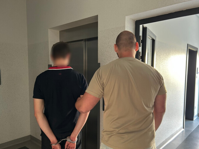 73-latka straciła 25 tys. zł. Oszusta zatrzymała pilska policja - grafika