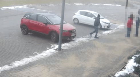 70-latek przyjechał na komendę zbadać trzeźwość. Był pijany - grafika