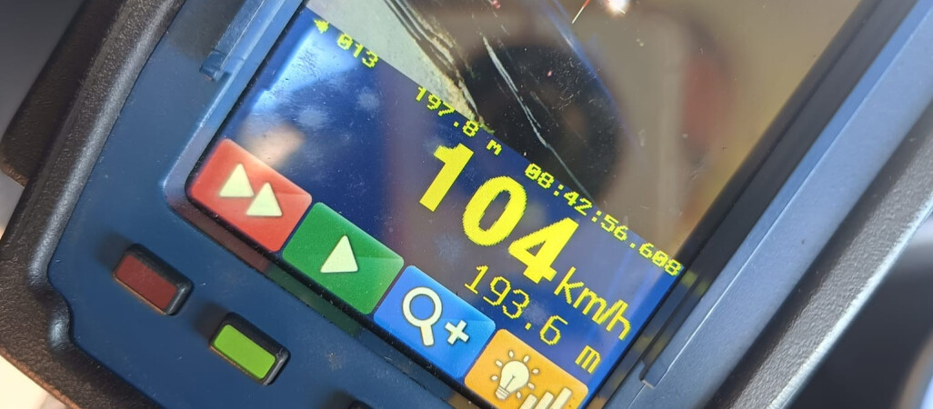 104 km/h w terenie zabudowanym