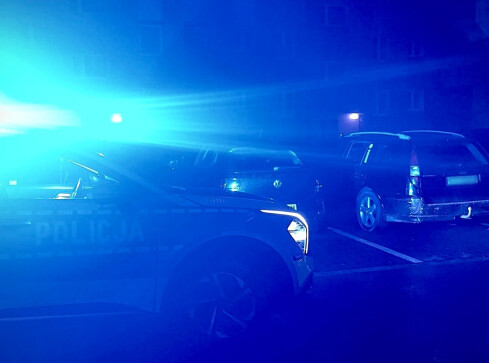 Pijany 18-latek chciał ukraść auto - grafika