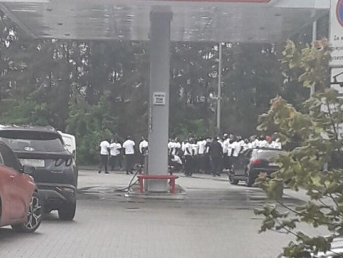 Ustawka pseudokibiców pod Piłą - grafika