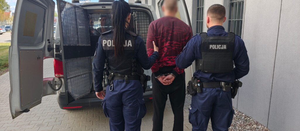 Jeden strzelał do przechodnia, a drugi groził, że zastrzeli konkurenta