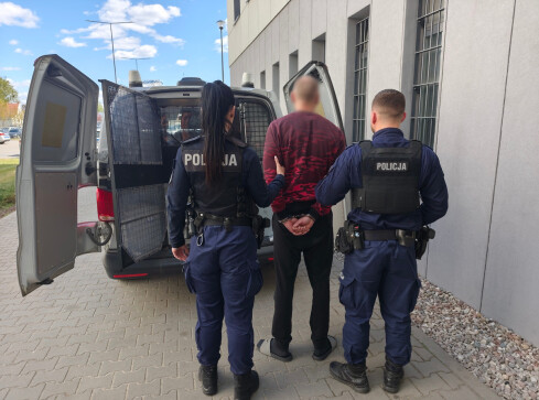 Jeden strzelał do przechodnia, a drugi groził, że zastrzeli konkure - grafika