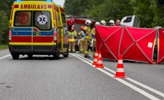 Śmiertelny wypadek. Zablokowana droga