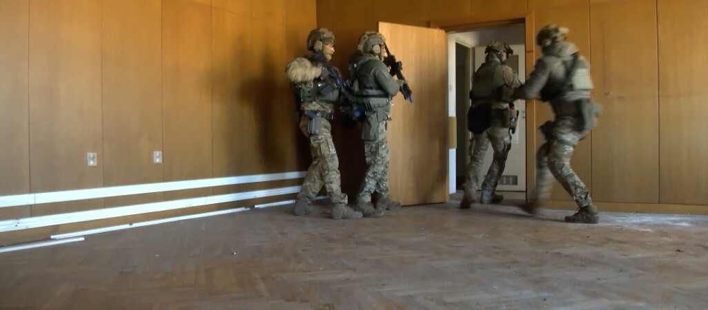 Akcja kontrterrorystów i strażaków