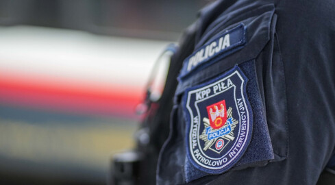 46-latek skopał... cztery samochody - grafika